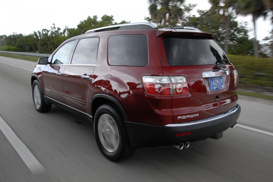  GMC Acadia 2011 года  (фото 28 из 70)